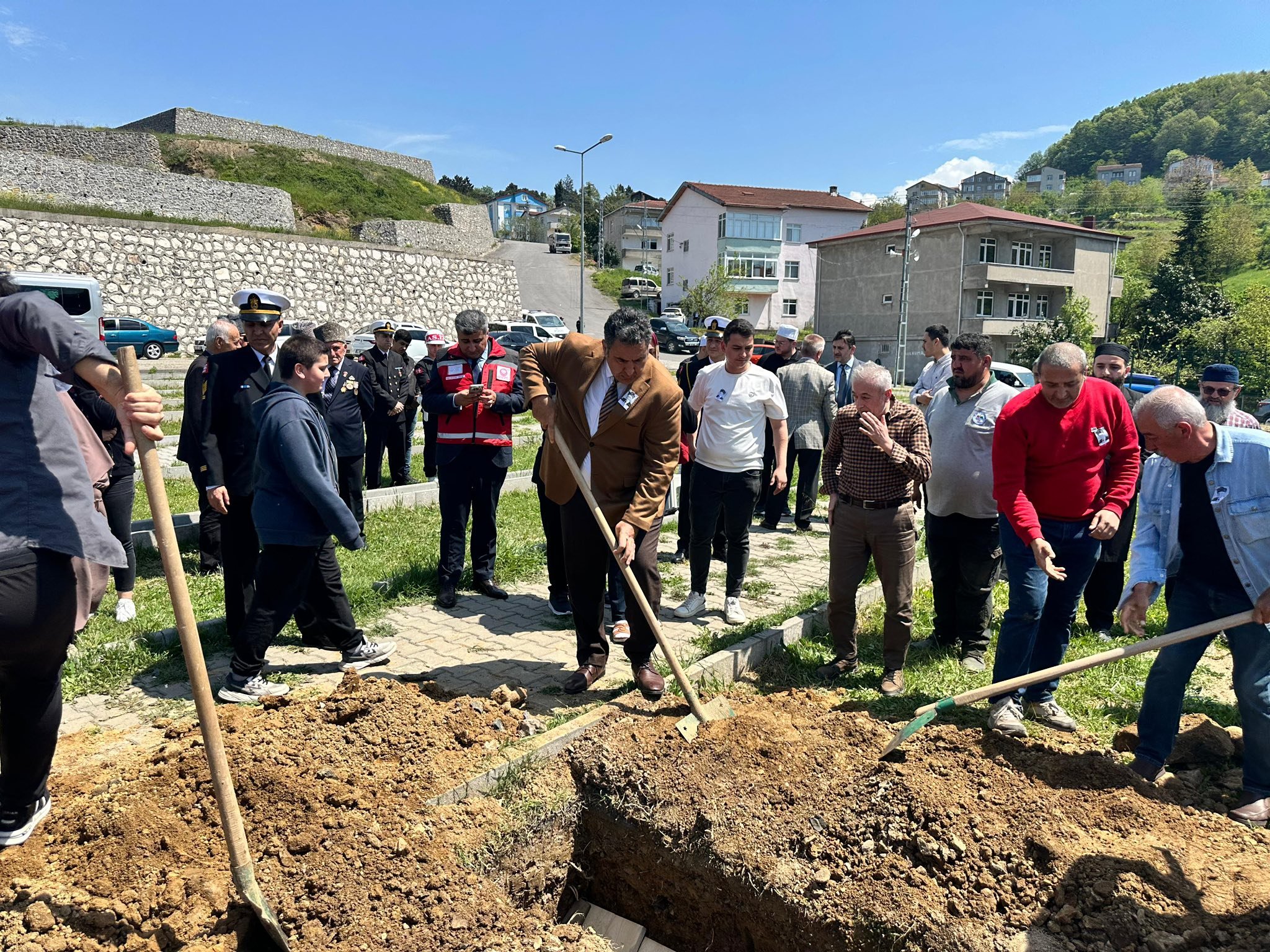 Hikmetgüney3