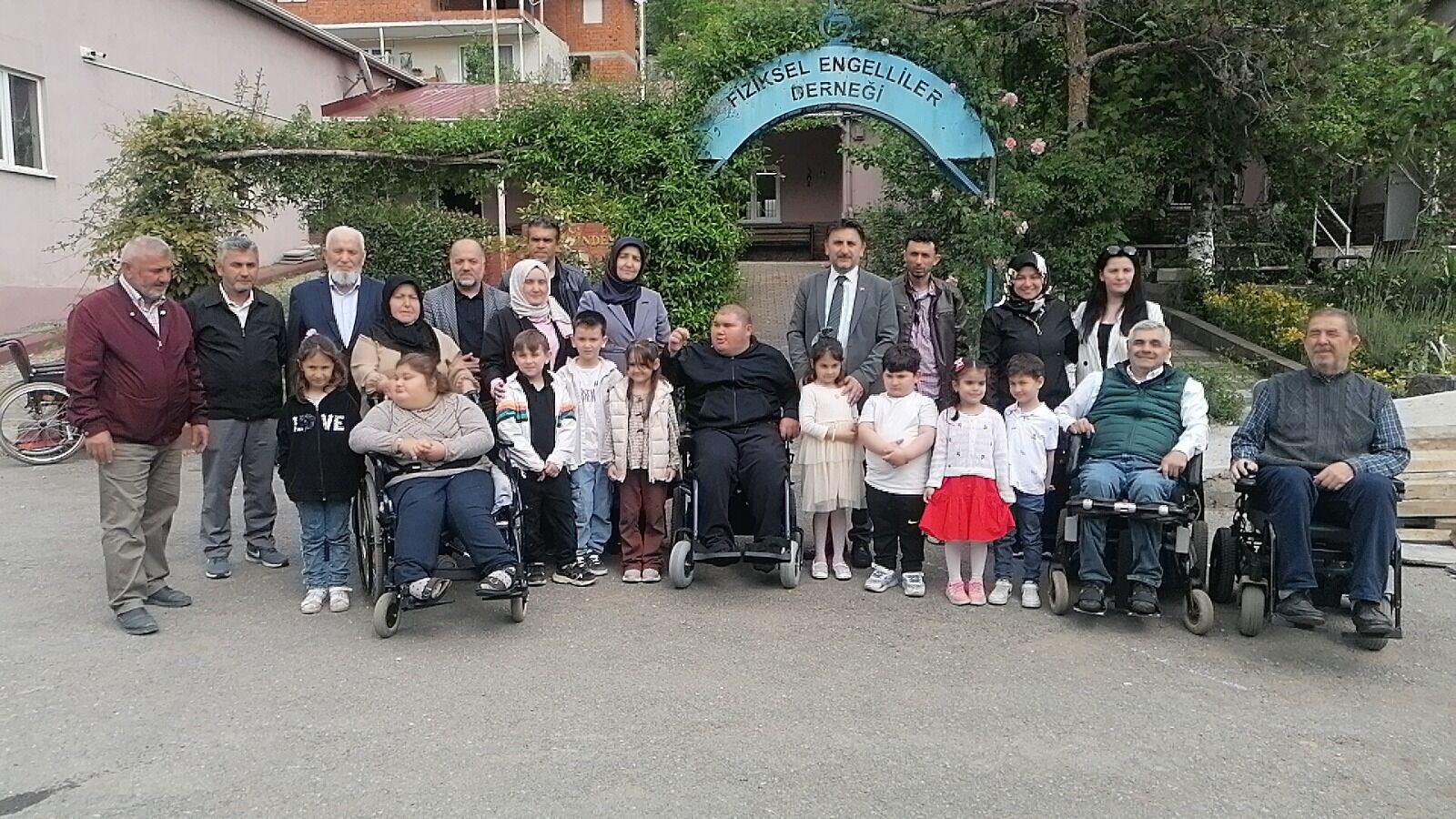 Whatsapp Image 2026 05 20 At 17.37.08 (1)