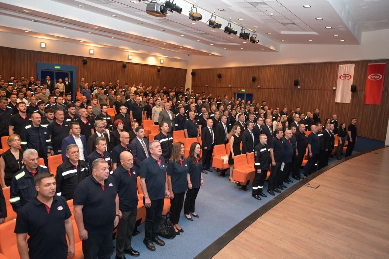 Erdemir 61 Yaşında 3