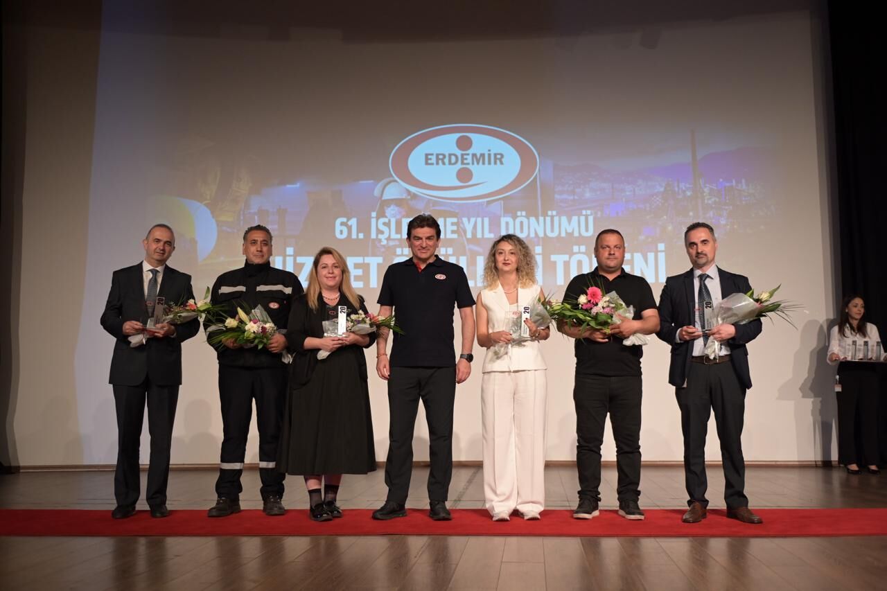 Erdemir 61 Yaşında 4