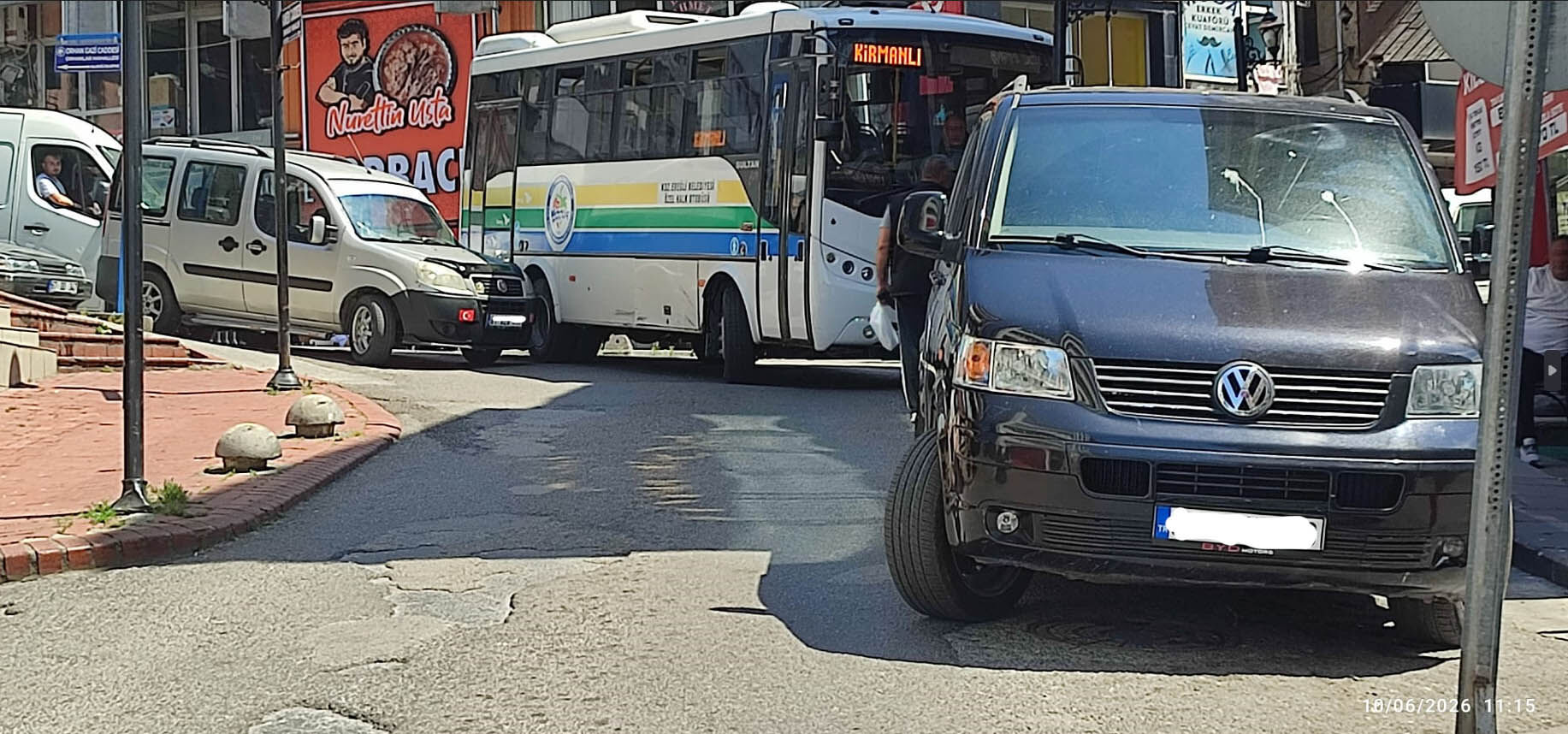 Halk Otobüsü 1 Başlıksız 3