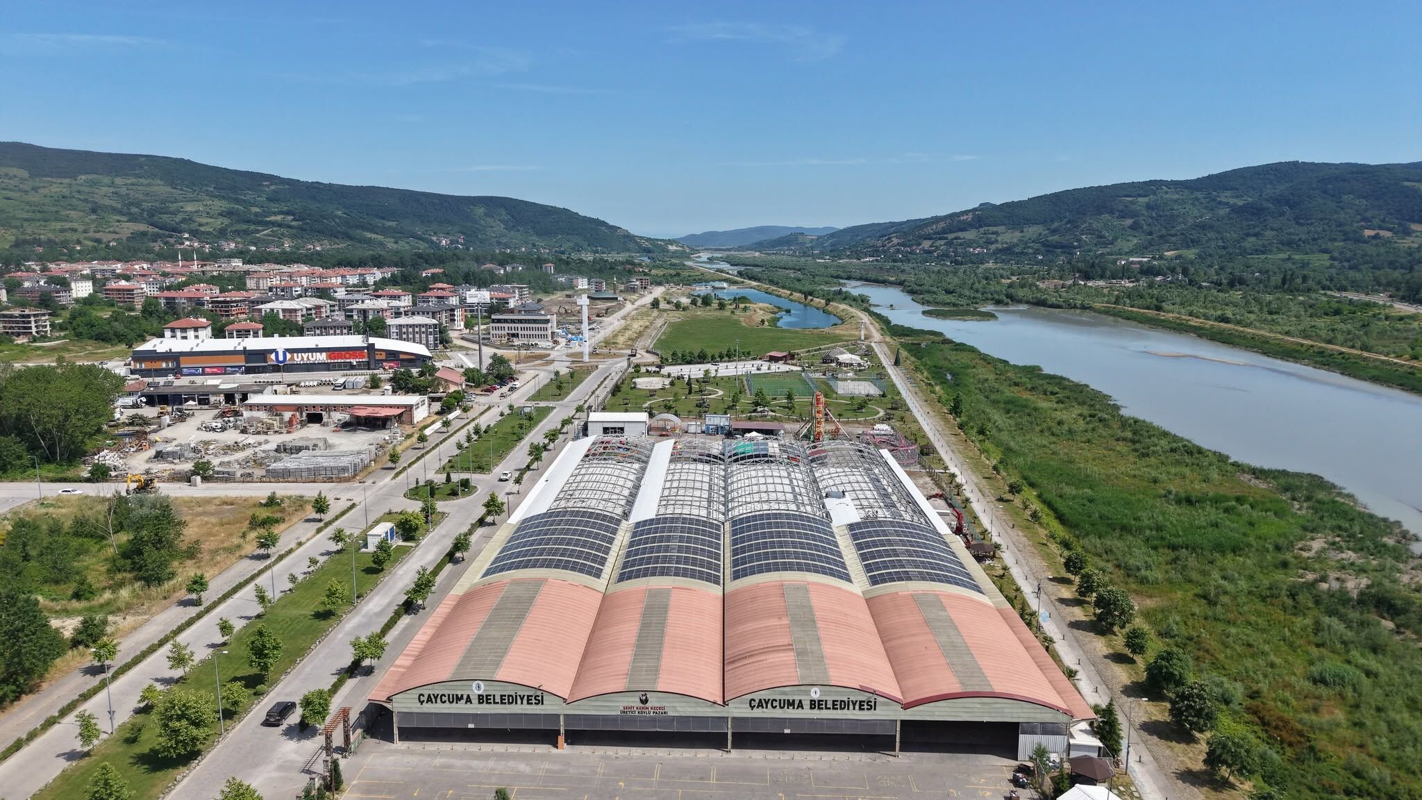 Kapalıpazaryeri