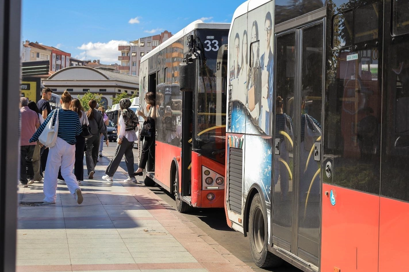 Balıkesir'de öğrencilere abonman desteği