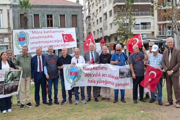 İzmir'de 205 yıllık acı için tek ses oldular